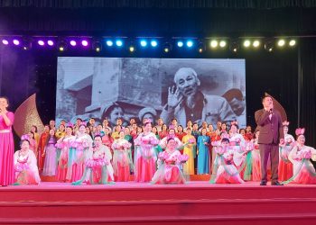 Những trăn trở sau chương trình liên hoan Tiếng Hát Người Cao Tuổi diễn ra tại Trung Tâm Văn Hoá Thành Phố Hà Nội – Quận Hà Đông