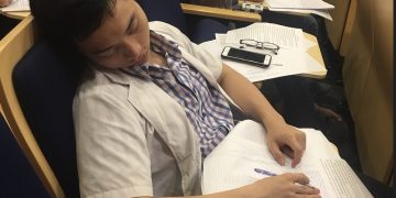 Bác sỹ Bệnh viện Xanh Pôn (Hà Nội): Nhờ người thi hộ