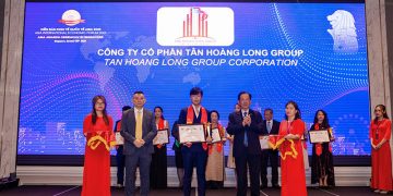Tân Hoàng Long Group vinh dự nhận giải thưởng Asia Award 2023 tại Singapore