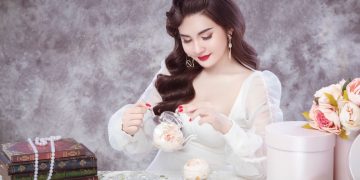 Nữ CEO trẻ tuổi tài năng lên tiếng đính chính những thông tin sai lệch.