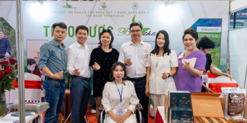 Gian hàng Thảo Dược Bà Thông tại Chuỗi sự kiện Triển lãm Xúc Tiến Thương Mại và đầu tư Doanh nhân trẻ Việt Nam tại Quảng Ninh