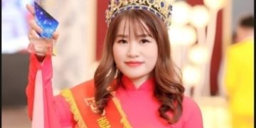 Hoa hậu Hellen Yến Phạm và cuộc sống trên biển cả